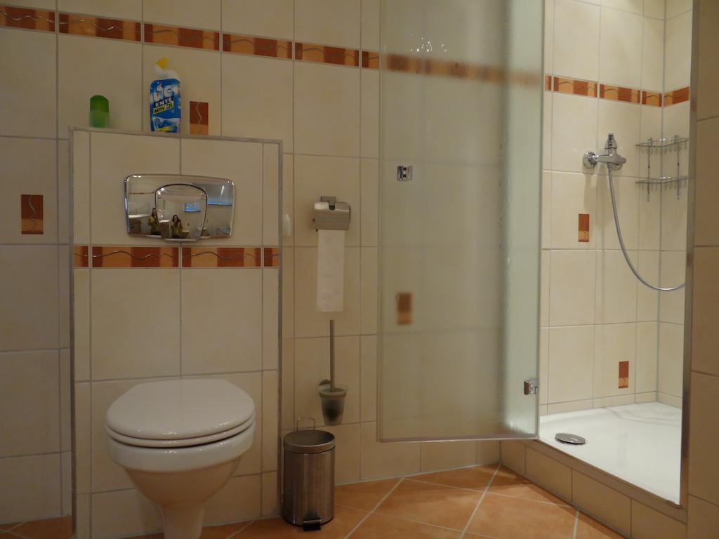 Vila Haus Anna Zell an der Mosel Pokoj fotografie